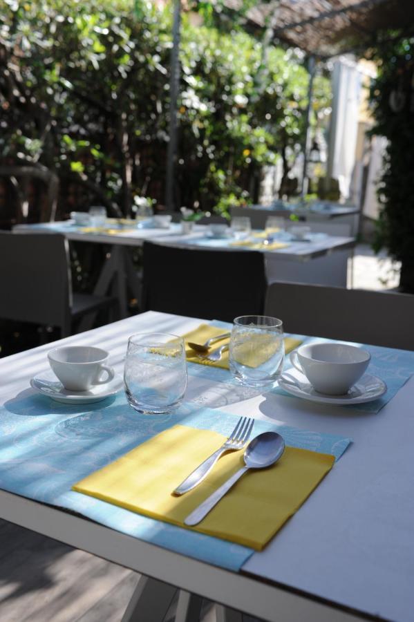 Hotel Le Giare Marina di Pietrasanta Kültér fotó