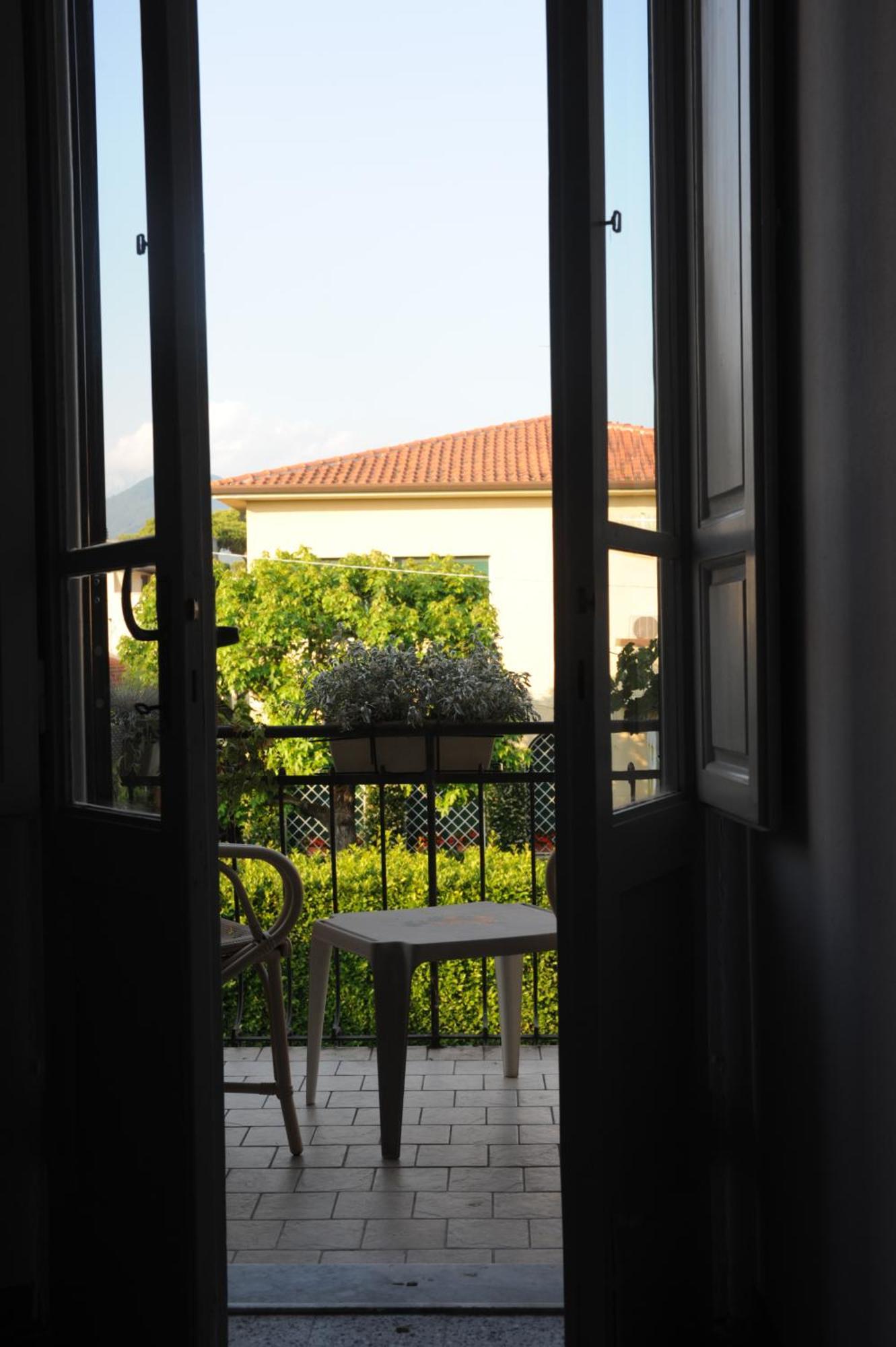 Hotel Le Giare Marina di Pietrasanta Kültér fotó