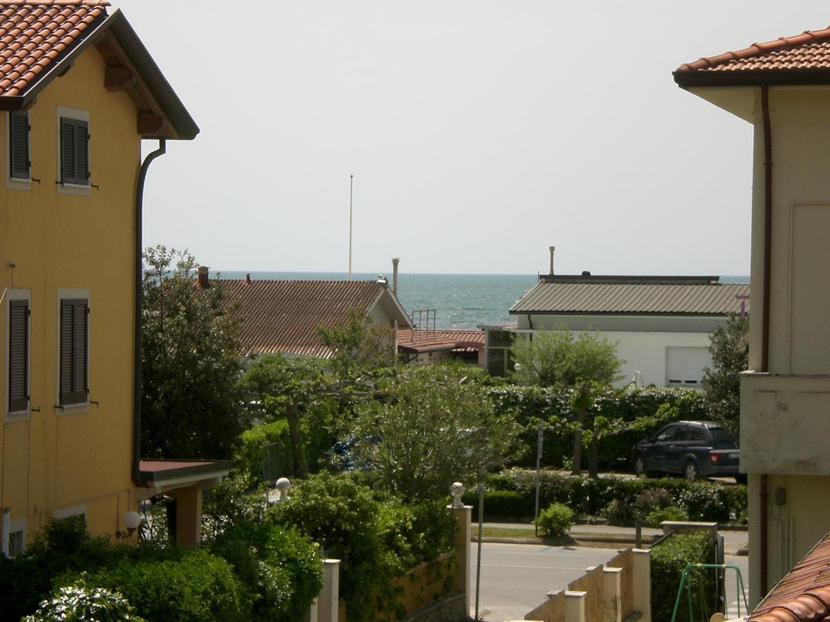 Hotel Le Giare Marina di Pietrasanta Kültér fotó