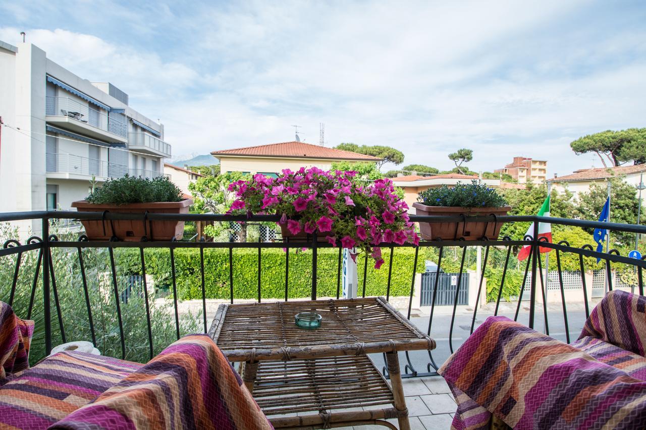 Hotel Le Giare Marina di Pietrasanta Kültér fotó